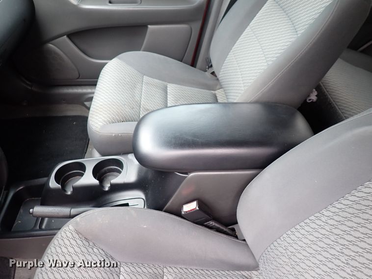 image for item DC4039 2004 Ford Escape XLT  SUV