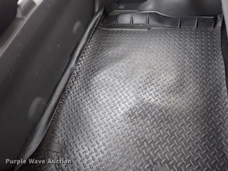 image for item DC4039 2004 Ford Escape XLT  SUV