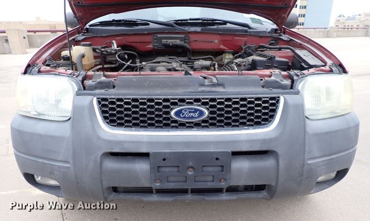image for item DC4039 2004 Ford Escape XLT  SUV