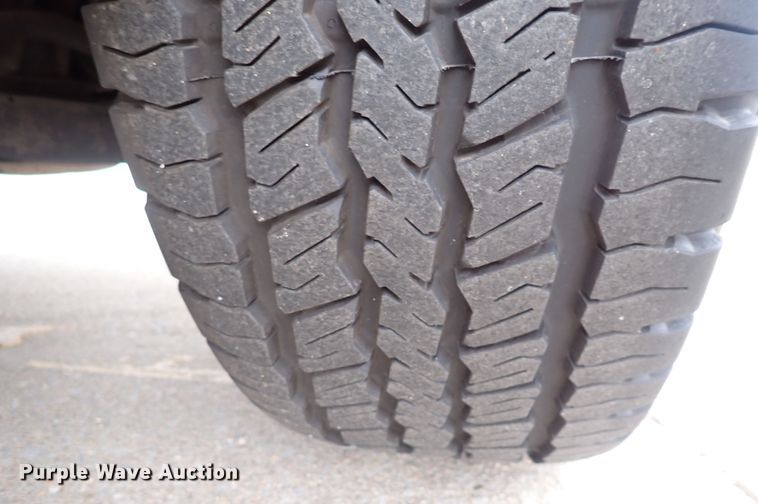 image for item DC4039 2004 Ford Escape XLT  SUV