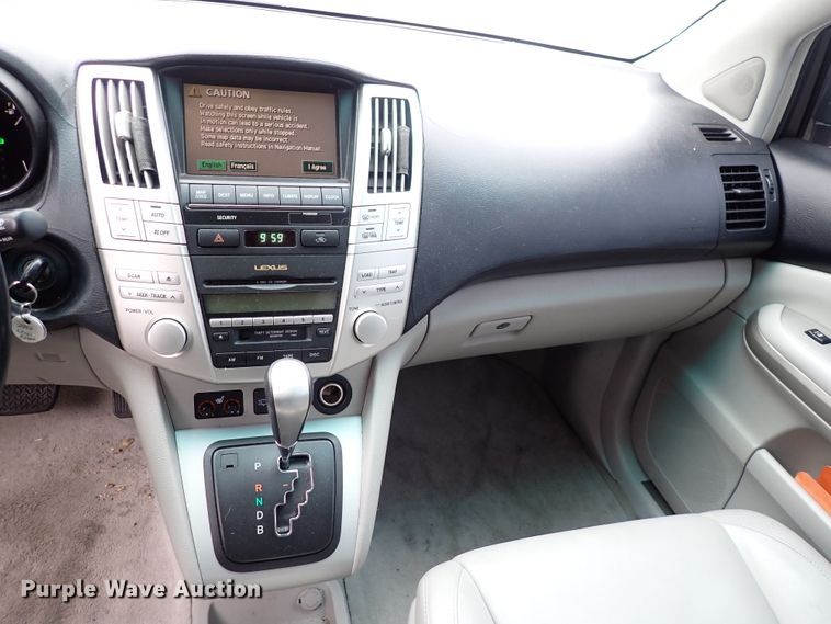 image for item DC4040 2006 Lexus RX400H  SUV