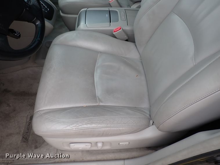 image for item DC4040 2006 Lexus RX400H  SUV