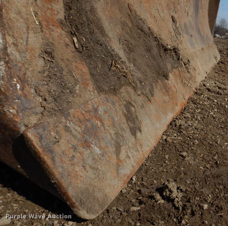 image for item DH8204 1982 International TD15C  dozer