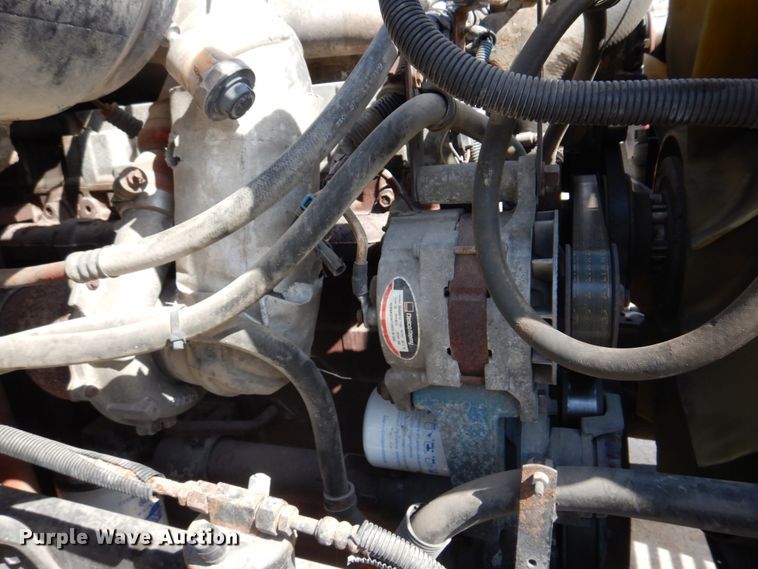 image for item DH8214 1998 International 4900  dump truck