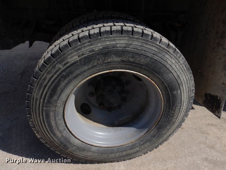 image for item DH8214 1998 International 4900  dump truck