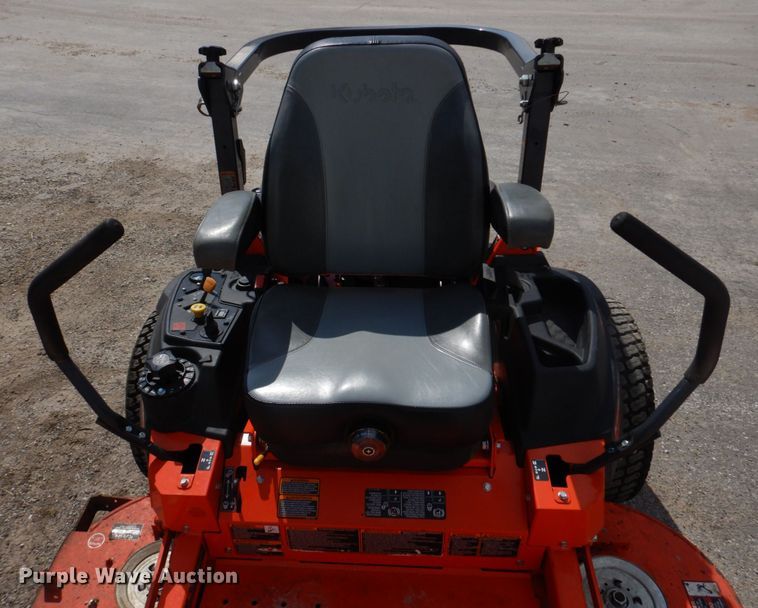 image for item DH8215 Kubota Z726XKW  ZTR lawn mower