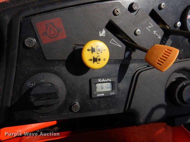 image for item DH8215 Kubota Z726XKW  ZTR lawn mower