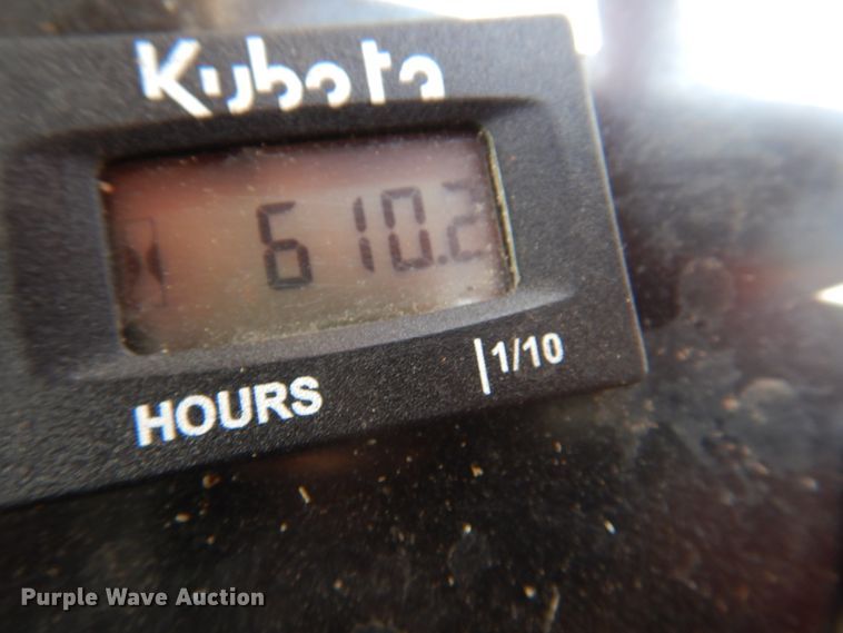 image for item DH8215 Kubota Z726XKW  ZTR lawn mower