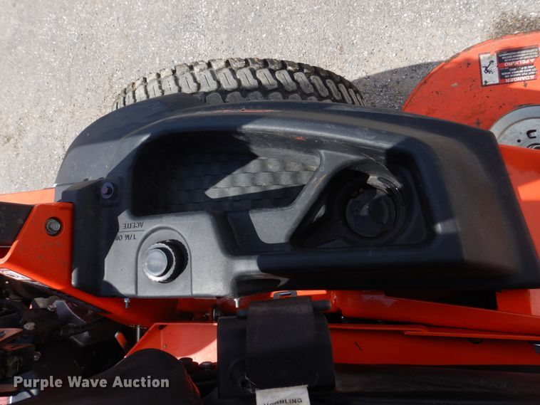 image for item DH8215 Kubota Z726XKW  ZTR lawn mower