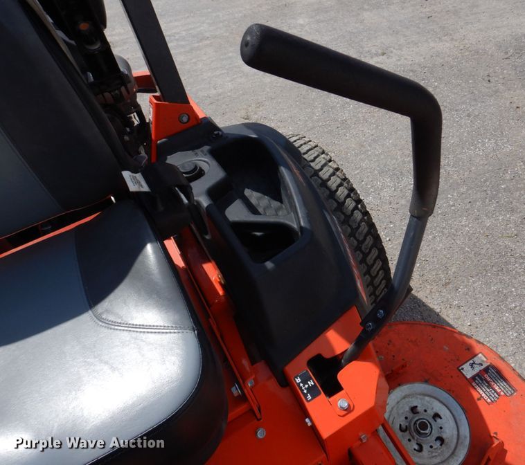 image for item DH8215 Kubota Z726XKW  ZTR lawn mower