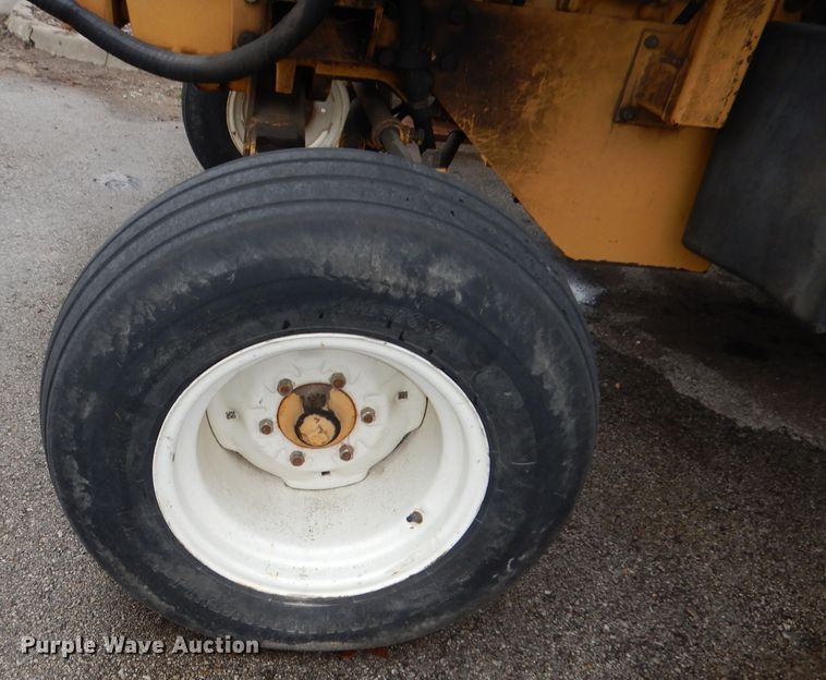 image for item DH8889 New Holland TS110  tractor