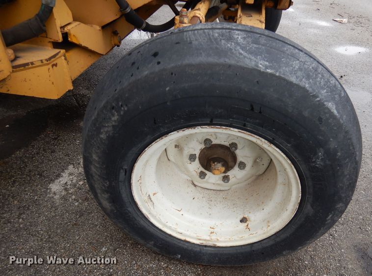 image for item DH8889 New Holland TS110  tractor