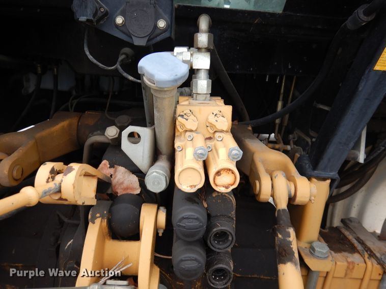 image for item DH8889 New Holland TS110  tractor