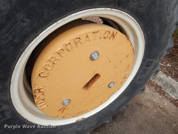 image for item DH8889 New Holland TS110  tractor