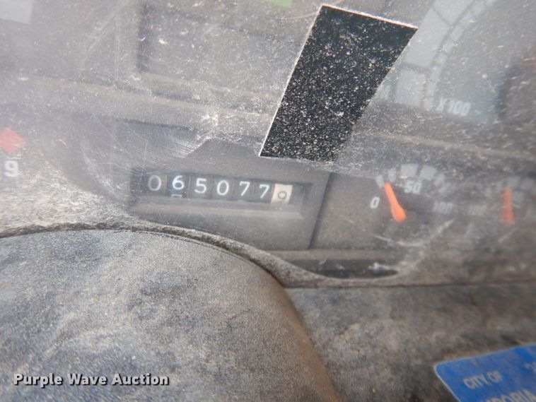 image for item DH8945 1990 Chevrolet Scottsdale  dump truck