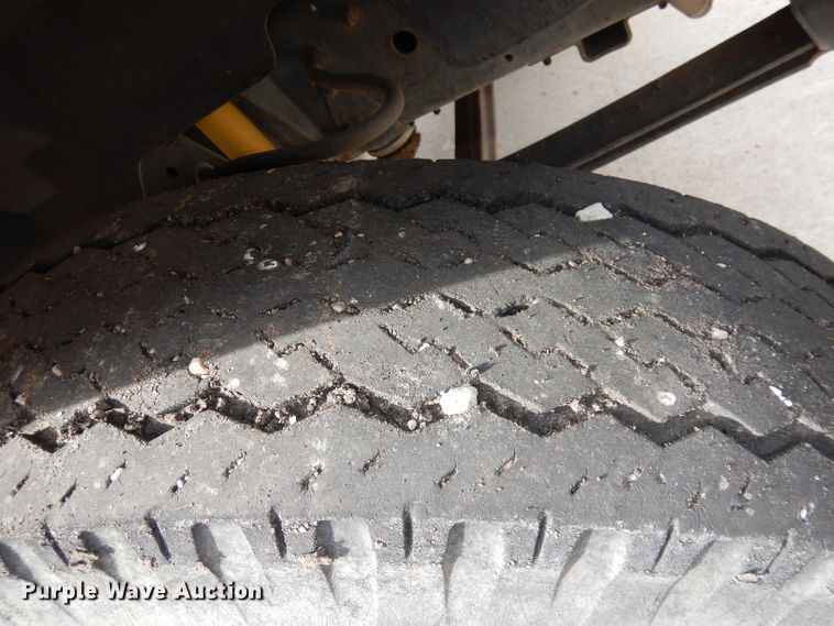 image for item DH8945 1990 Chevrolet Scottsdale  dump truck