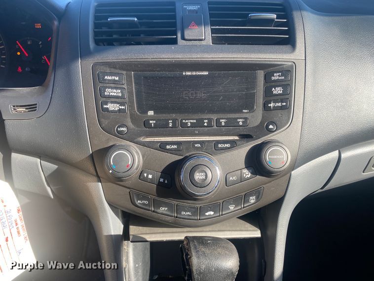 image for item DJ7582 2005 Honda Accord