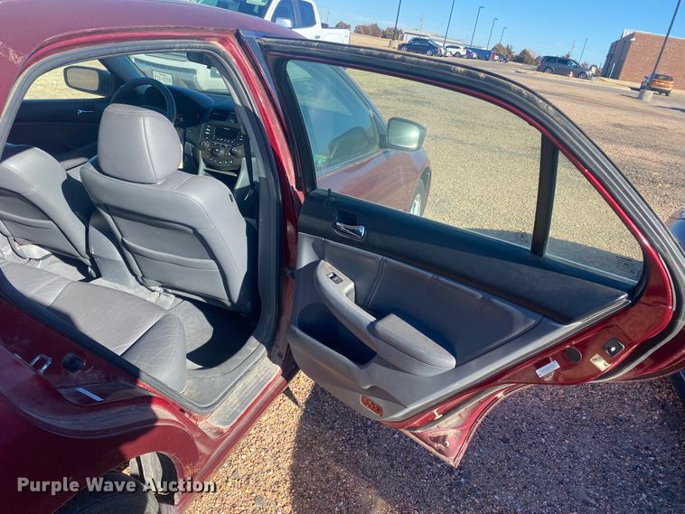 image for item DJ7582 2005 Honda Accord