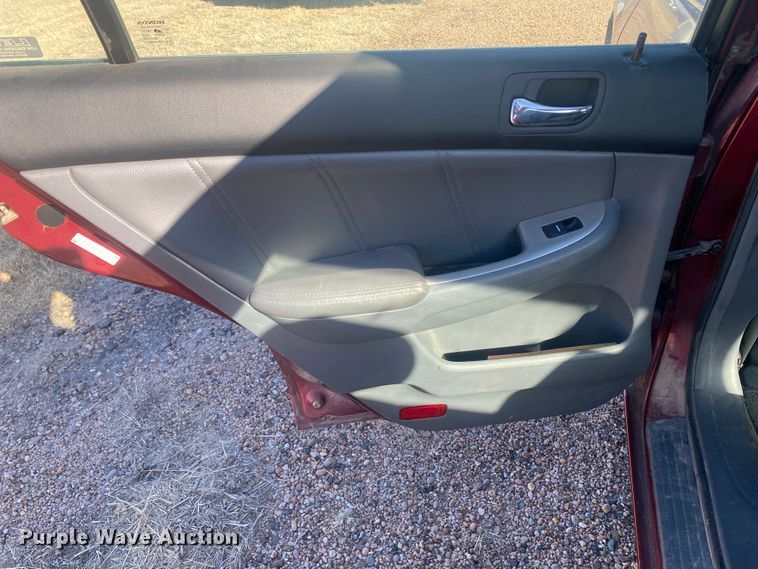 image for item DJ7582 2005 Honda Accord