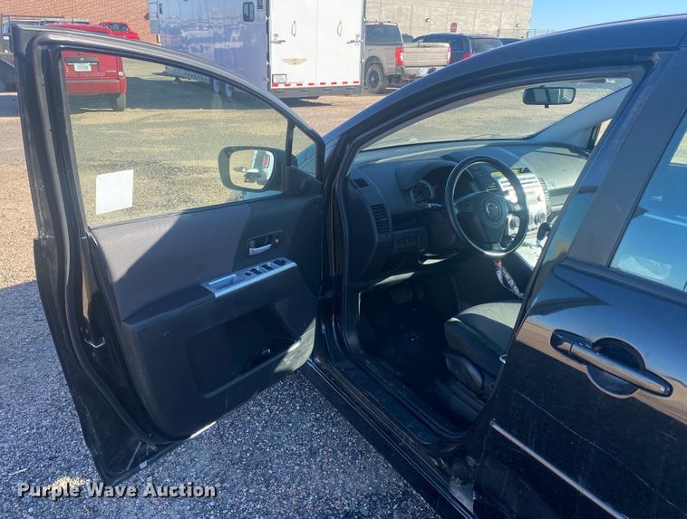 image for item DJ7583 2007 Mazda Mazda5