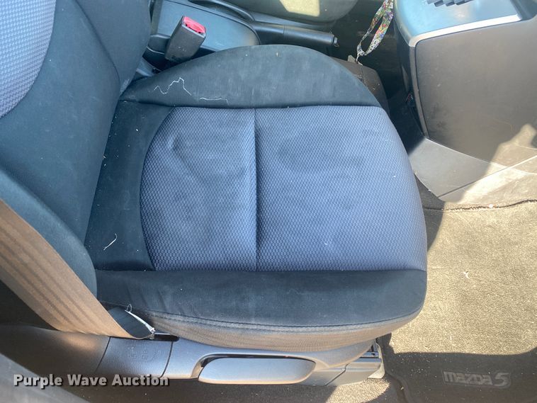 image for item DJ7583 2007 Mazda Mazda5