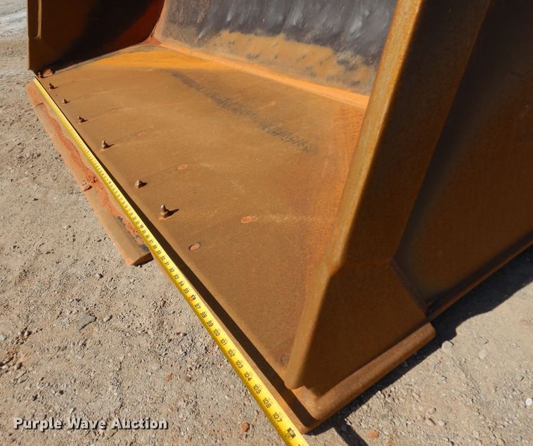 image for item DK4371 2001 Daewoo Mega 250 III  wheel loader