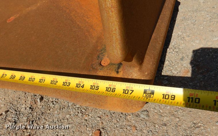 image for item DK4371 2001 Daewoo Mega 250 III  wheel loader