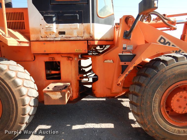 image for item DK4371 2001 Daewoo Mega 250 III  wheel loader