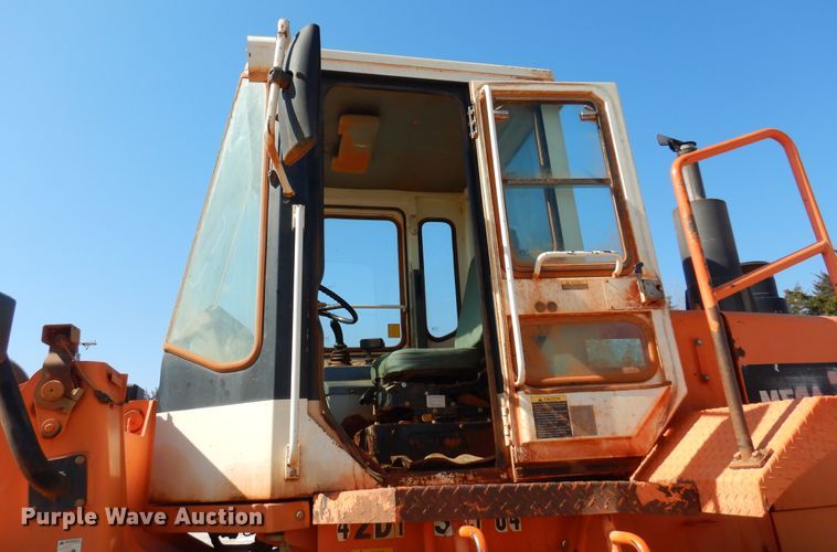 image for item DK4371 2001 Daewoo Mega 250 III  wheel loader