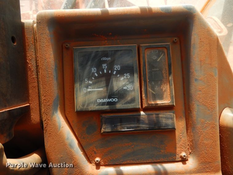 image for item DK4371 2001 Daewoo Mega 250 III  wheel loader