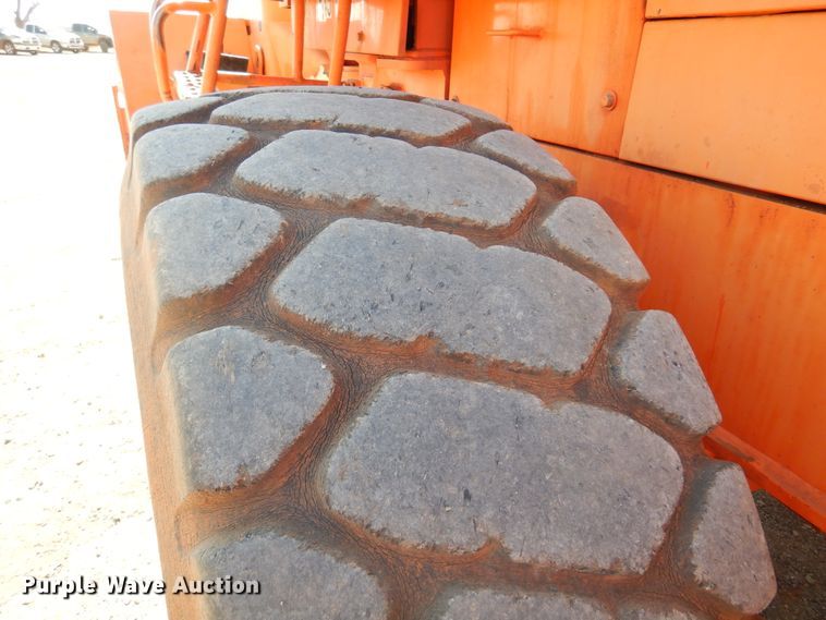 image for item DK4371 2001 Daewoo Mega 250 III  wheel loader