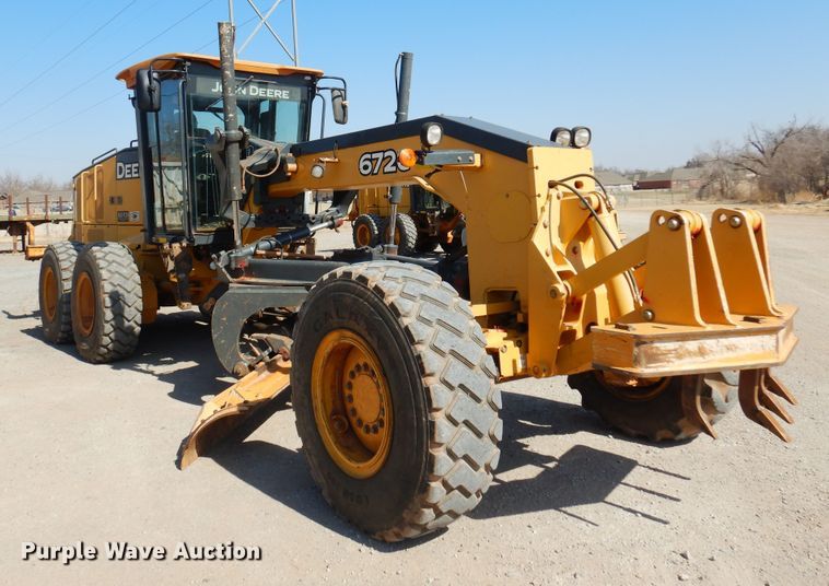 image for item DK4372 2012 John Deere 672G  motor grader