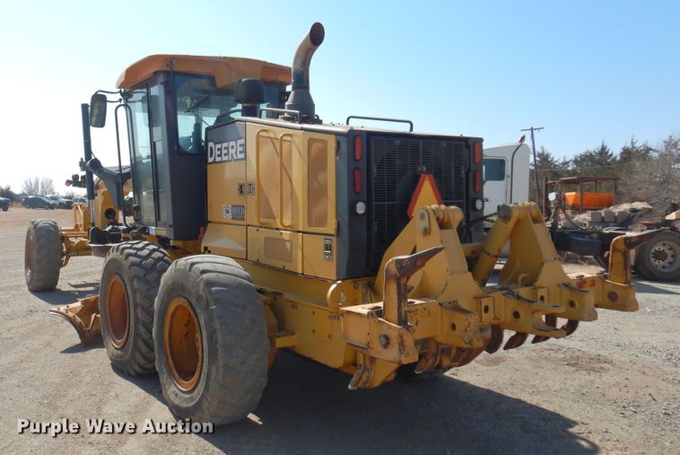 image for item DK4372 2012 John Deere 672G  motor grader