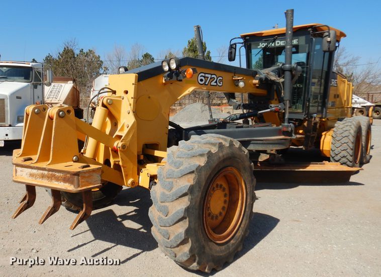 image for item DK4372 2012 John Deere 672G  motor grader