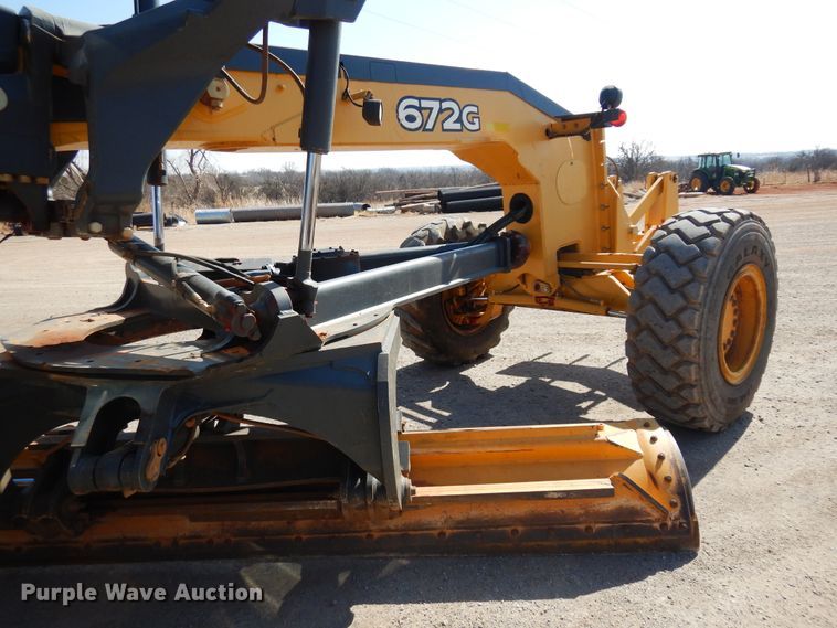 image for item DK4372 2012 John Deere 672G  motor grader