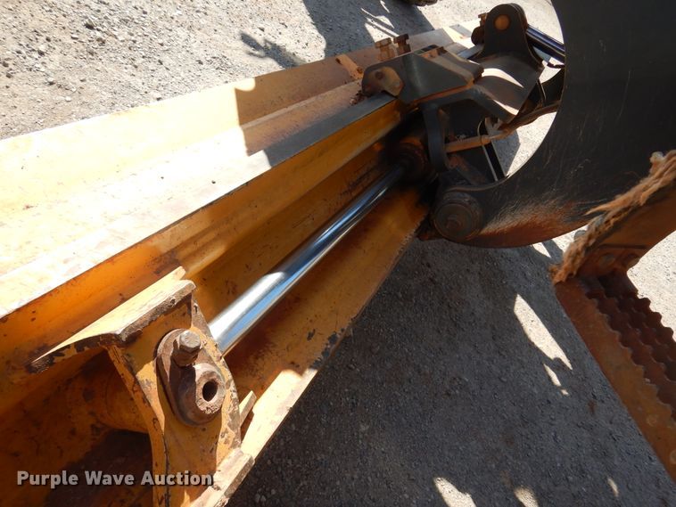 image for item DK4372 2012 John Deere 672G  motor grader