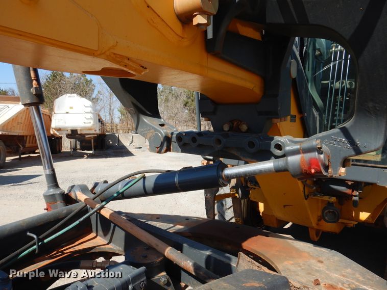 image for item DK4372 2012 John Deere 672G  motor grader