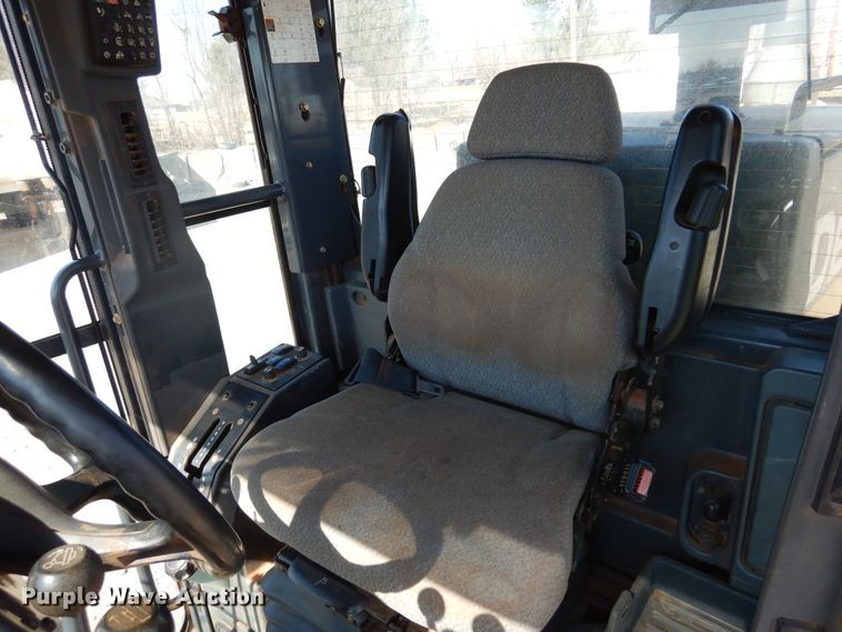 image for item DK4372 2012 John Deere 672G  motor grader