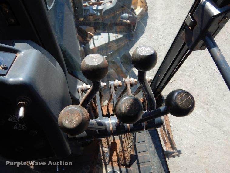 image for item DK4372 2012 John Deere 672G  motor grader