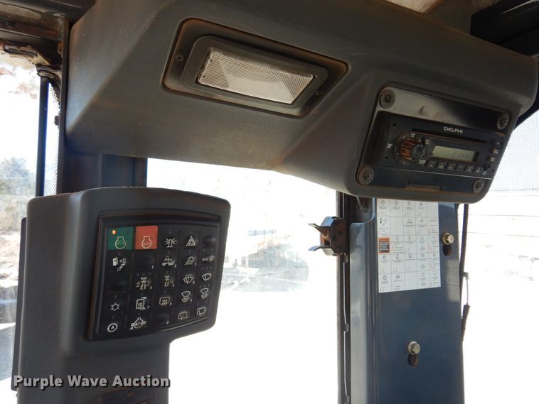 image for item DK4372 2012 John Deere 672G  motor grader