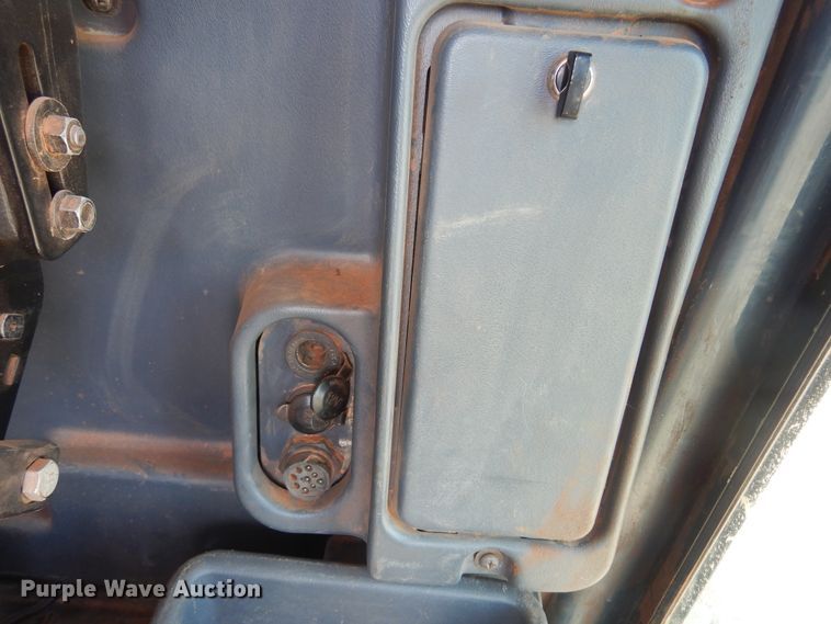 image for item DK4372 2012 John Deere 672G  motor grader