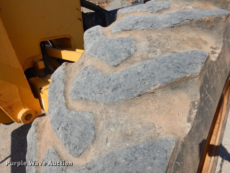 image for item DK4372 2012 John Deere 672G  motor grader