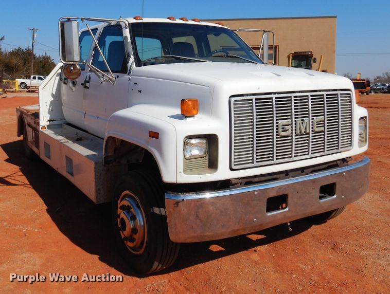 image for item DK4377 1997 GMC C5500  flatbed truck
