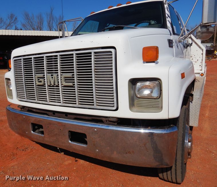 image for item DK4377 1997 GMC C5500  flatbed truck