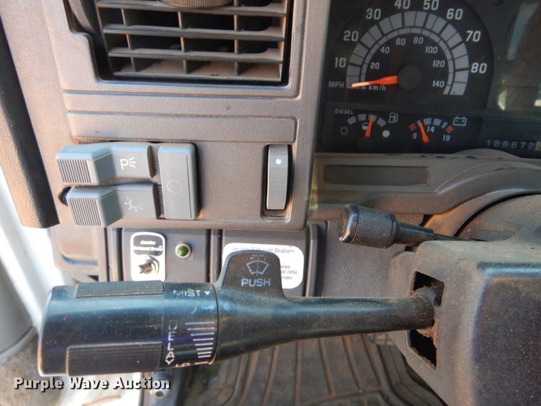 image for item DK4377 1997 GMC C5500  flatbed truck