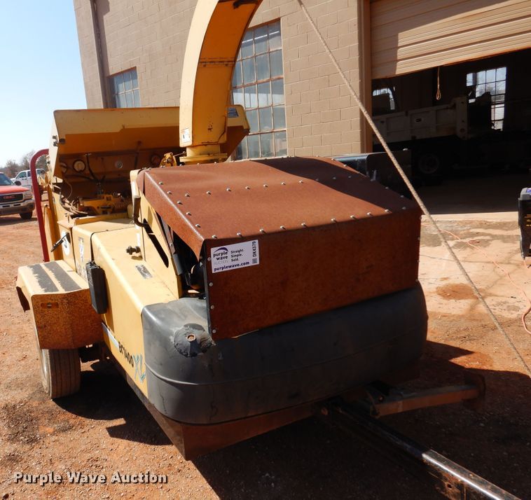 image for item DK4379 2005 Vermeer BC1400 XL  wood chipper