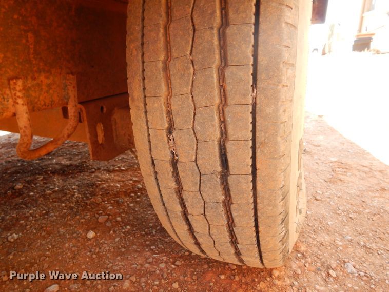 image for item DK4379 2005 Vermeer BC1400 XL  wood chipper