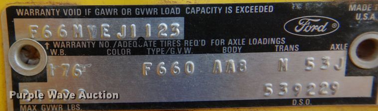 image for item DK4410 1979 Ford F600  flatbed truck