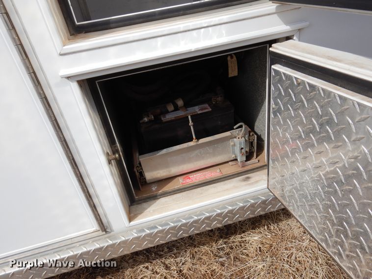 image for item DK4412 2003 Ford E450 Super Duty  ambulance