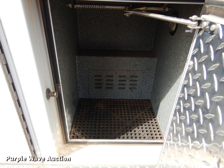 image for item DK4412 2003 Ford E450 Super Duty  ambulance